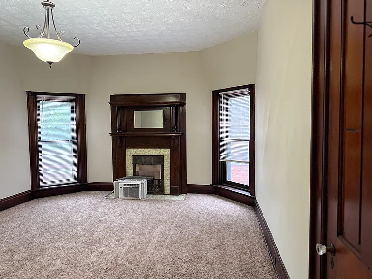 2410 Ashland Ave #2 — Photo 16