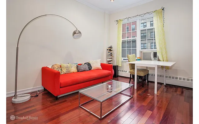 Rented by Douglas Elliman | media 7