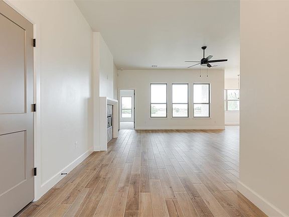 4th image of 9133 NW 125th St