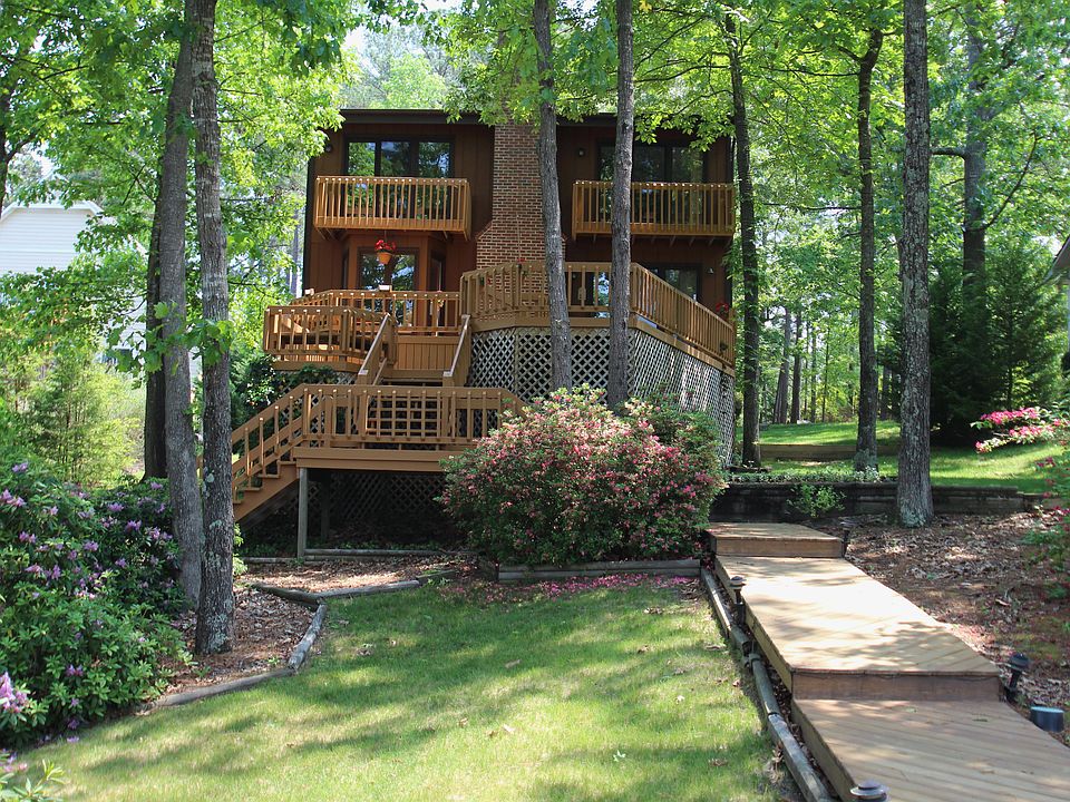 1st image of 466 Butler Dr