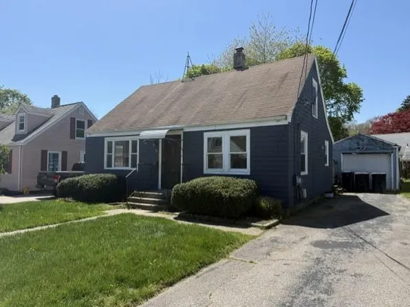 9 Collation Cir, North Kingstown, RI 02852