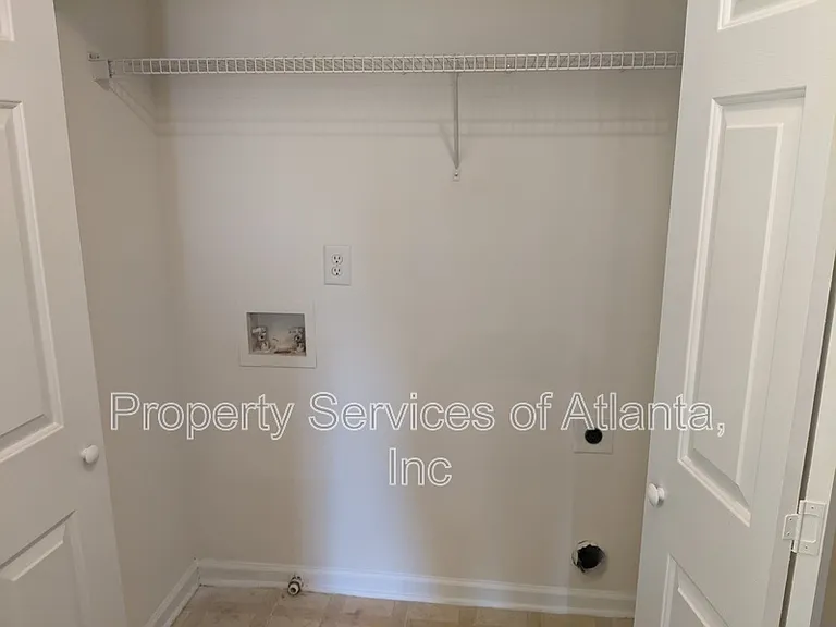 416 Townsend Bnd — Photo 18