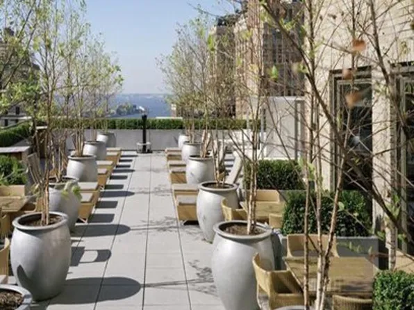 88 Greenwich St APT 515, New York, NY 10006