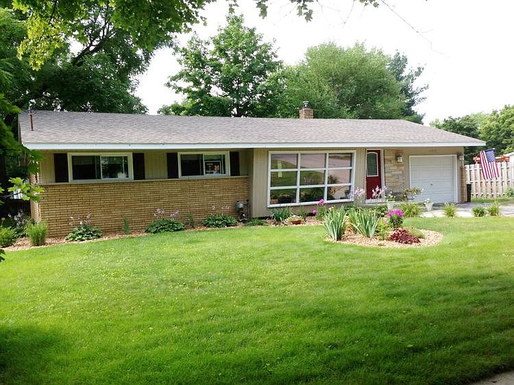 1st image of 2200 E Ashman St