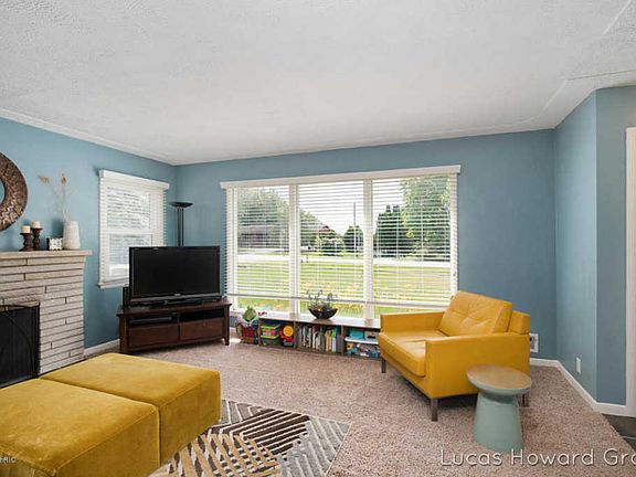 5th image of 1358 Perkins Ave NE