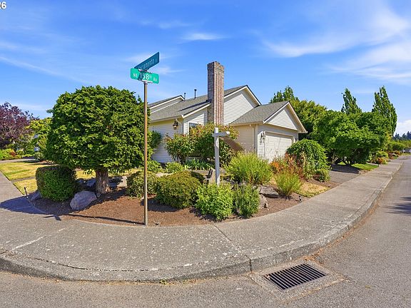3rd image of 2332 NE 158th Ave