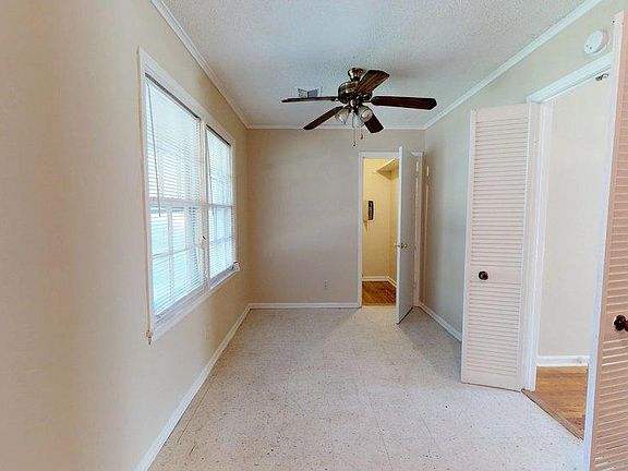 5th image of 5025 Lochinvar Dr