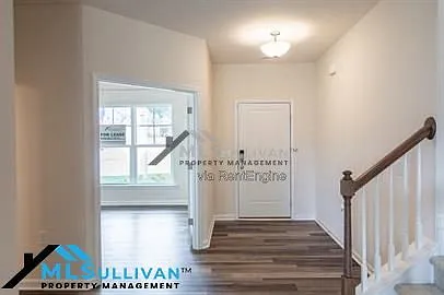 8400 Jordan Meadow Dr — Photo 5
