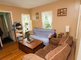 962 Hayward St #2, Manchester, NH 03103