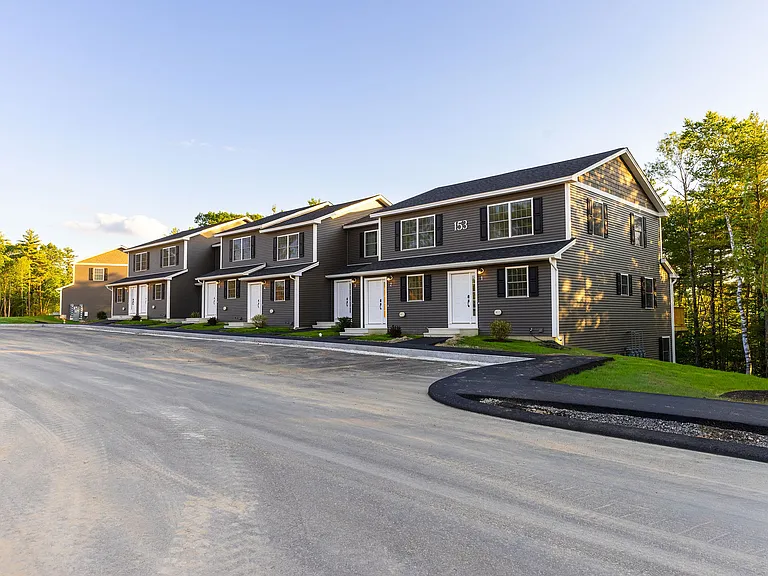 Estates at Langley Cove — Photo 23