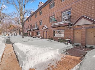 29 Klint Court, Nanuet, NY 10954