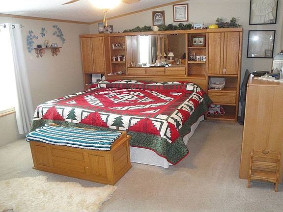 3rd image of 306 Shadow Hill Ln