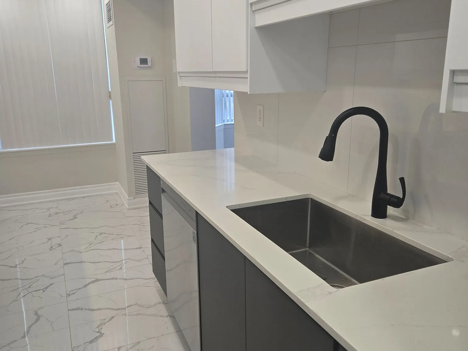 3 bed, $3,400 — Photo 3