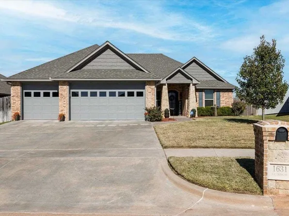 1631 NW Leona Cir, Lawton, OK 73505