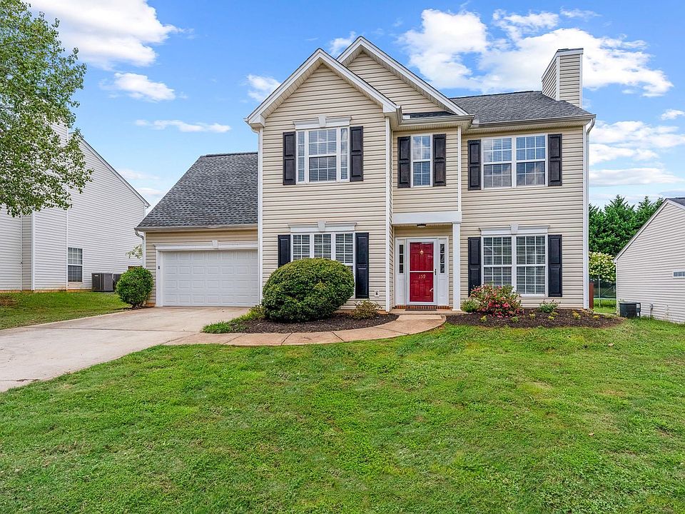 1st image of 159 Bonnie Woods Dr