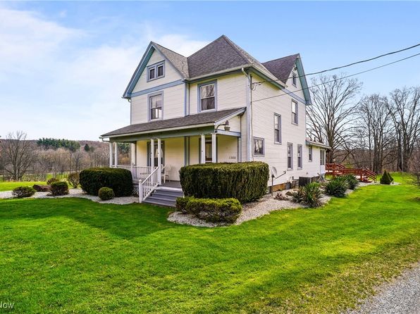 1370 Custer Orangeville Rd, Masury, OH 44438