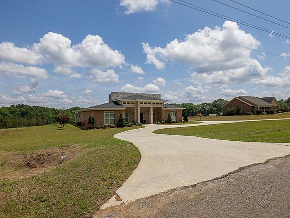 3rd image of 5150 County Road 11