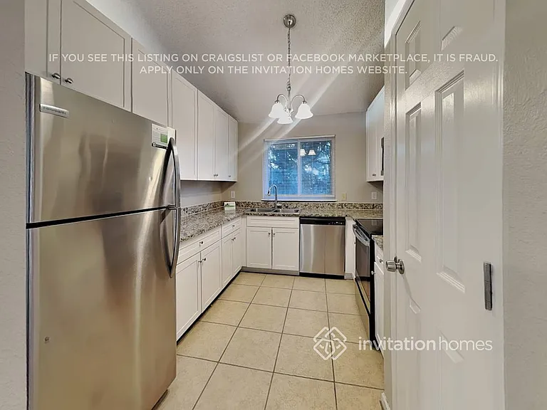 4752 S Yampa St — Photo 7