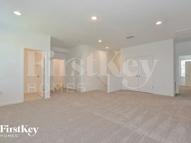 611 Avila Pl — Photo 7