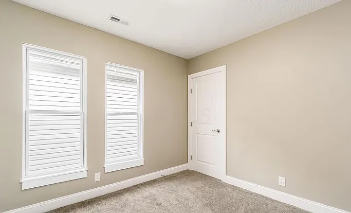 137 Avondale Ave — Photo 5
