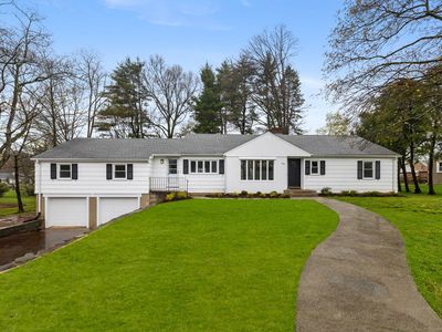68 Iroquois Road, West Hartford, CT, 06117