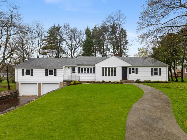68 Iroquois Road, West Hartford, CT 06117