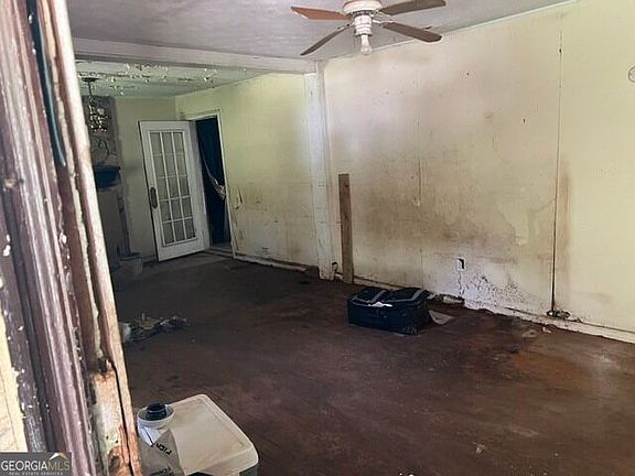 5th image of 4455 Highland Rd