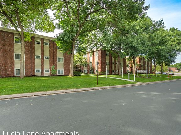 2nd image of 6690 Lucia Ln NE APT 2