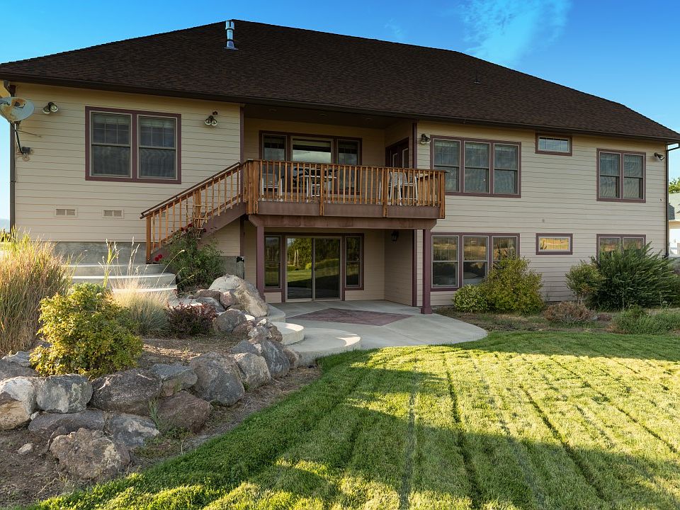 1st image of 136 Montair Dr