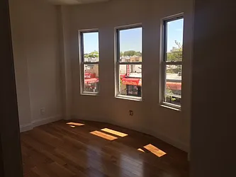 Rented by Alexander Bilu, LREB