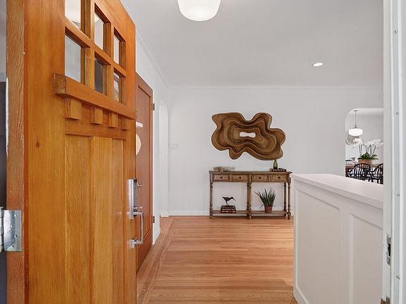 4th image of 49 Karl Avenue