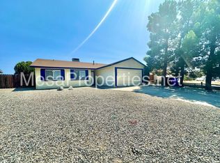 15977 Puesta Del Sol Dr, Victorville, CA 92394