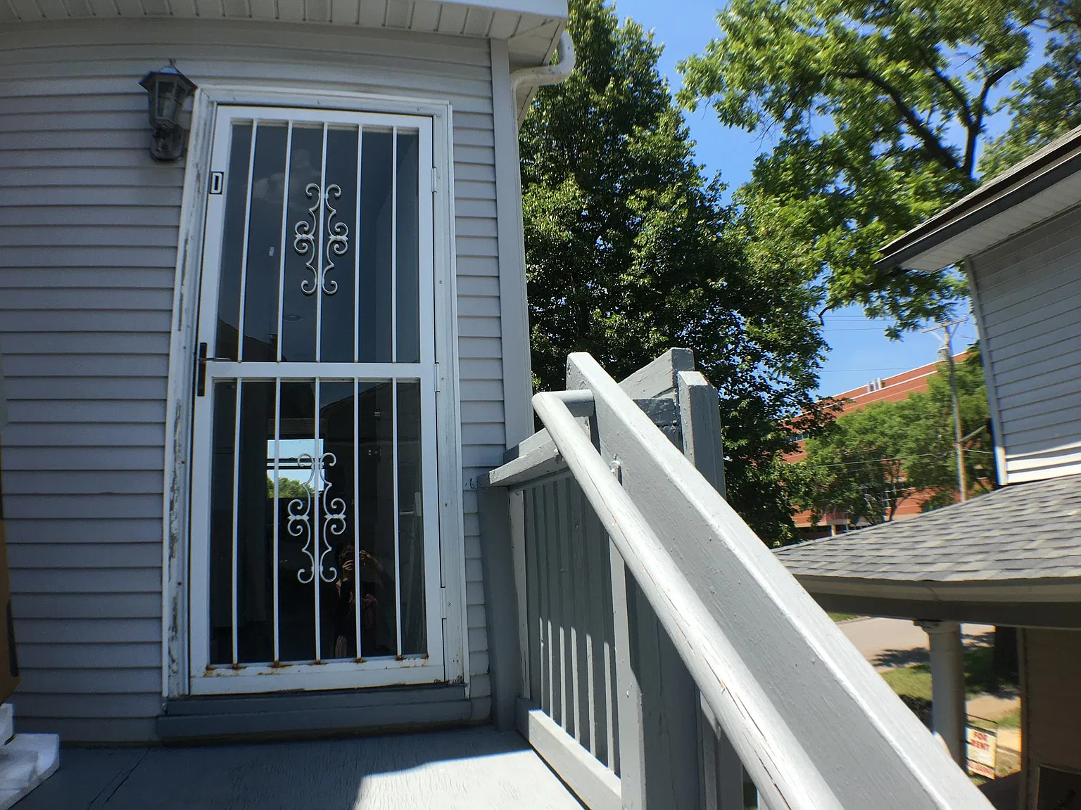 Studio, 303 sqft, $733 — Photo 3