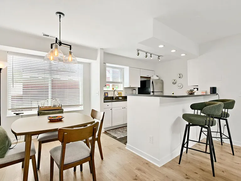 790 Walnut St #D — Photo 16