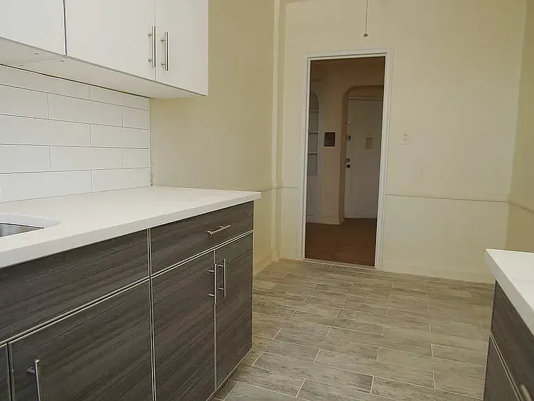 8223 Bay Pkwy #B-1 — Photo 11