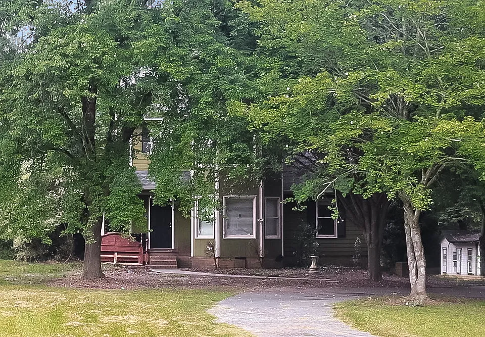 4904 Christopher Run Dr