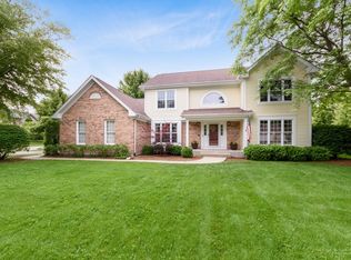 10 Willoughby Ct, Algonquin, IL 60102