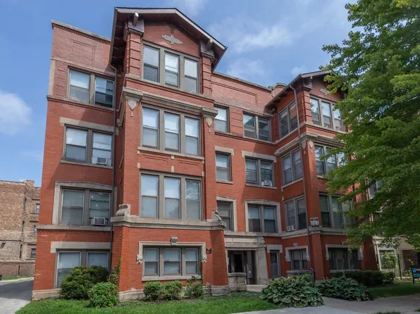 918 E. Hyde Park Boulevard, 918 E Hyde Park Blvd, Chicago, IL 60615