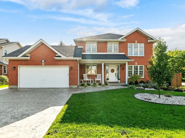 37 Calvert Ln, Middlesex Centre, ON N0M 2A0