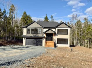 115 Quail Rdg, Beaver Bank, NS B4G 0G8