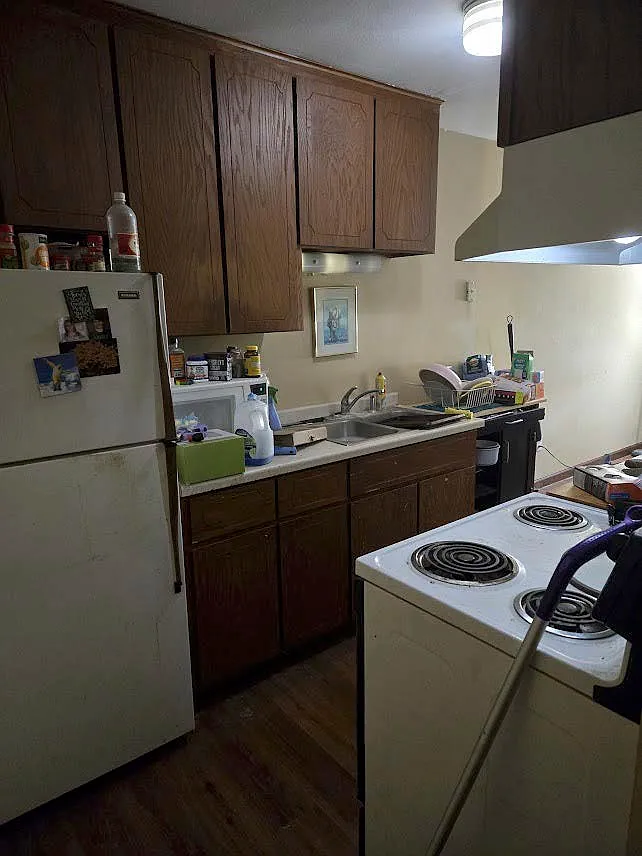 1 bed, 700 sqft, $1,200 — Photo 2