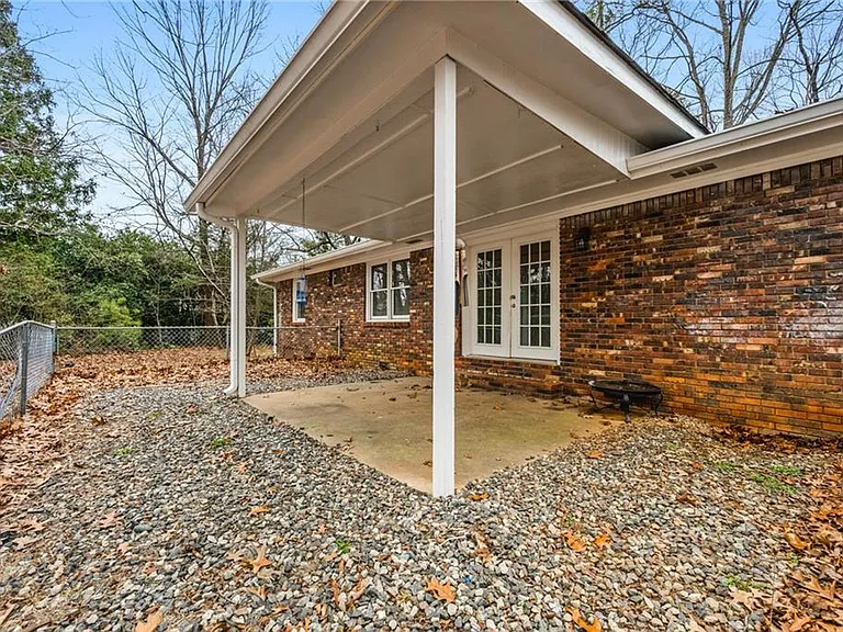 45 Chaffin Rd — Photo 25