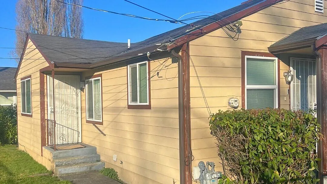 3 bed, 1220 sqft, $3,875 — Photo 3