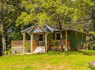 381 Pole Miller Rd, Brevard, NC 28712