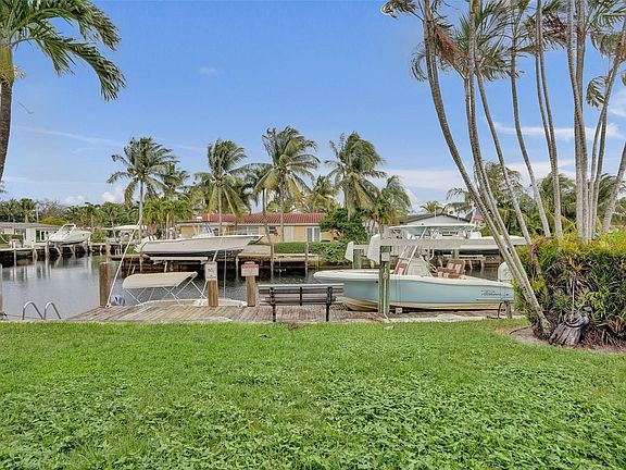 4th image of 301 E Mcnab Road #115