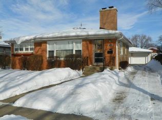 7034 W Monroe St, Niles, IL 60714