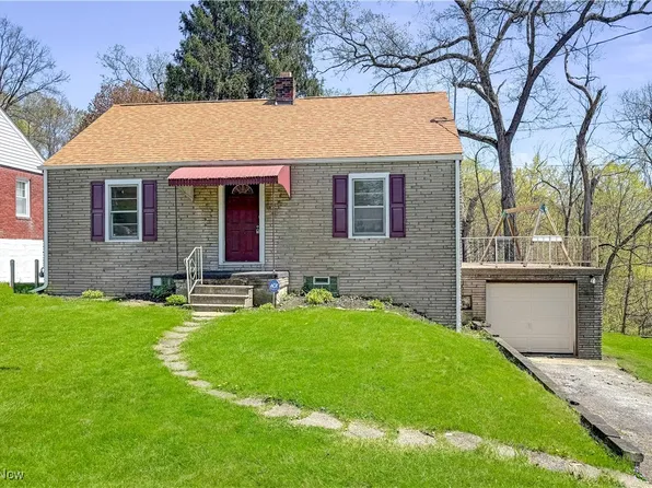 285 Beechwood Blvd, Wintersville, OH 43953