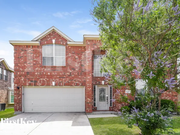 1209 Wentwood Dr, Desoto, TX 75115