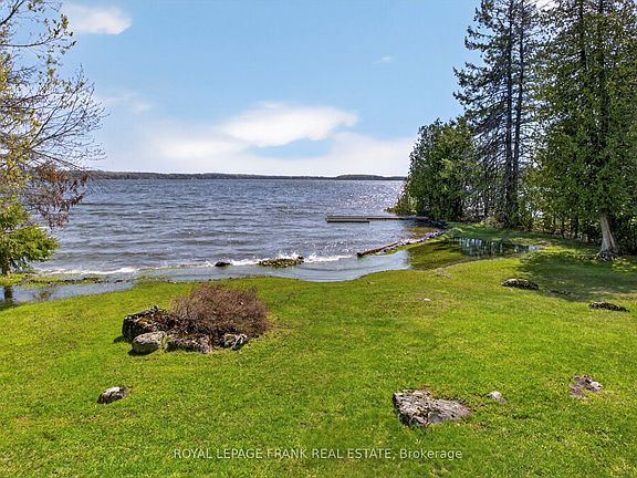 3rd image of 2635 Deramore Rd