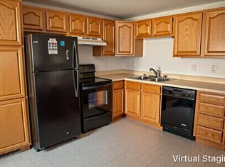 615 N Level St, Dodgeville, WI 53533